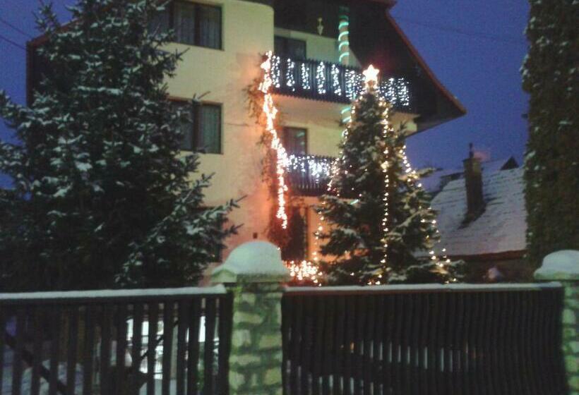 חדר סטנדרט, Csaki Vendeghaz