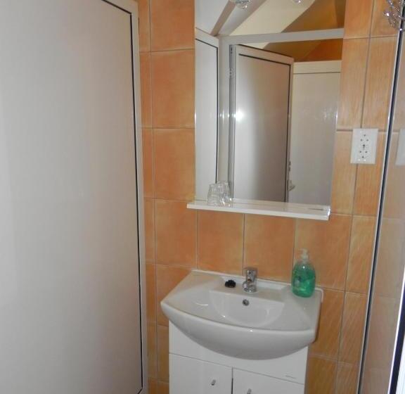 غرفة إقتصادية حمام مشترك, Csipkeszeg Bed & Breakfast Sic / Szék Romania