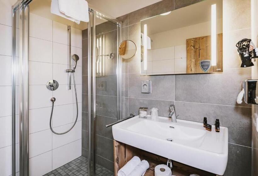 سوییت, Avenida Mountain Lodges Kaprun