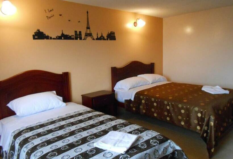 家庭间, Hostal Mitad Del Mundo