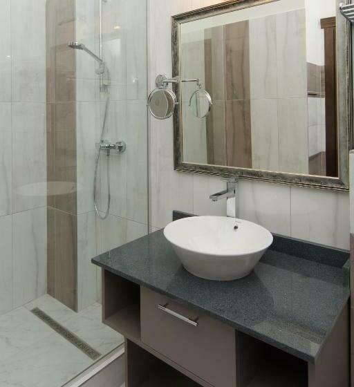 Номер Deluxe, La Strada Boutique Villa