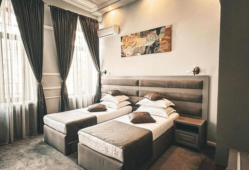 اتاق لوکس, La Strada Boutique Villa