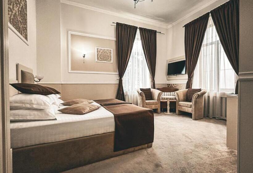 Номер Deluxe, La Strada Boutique Villa