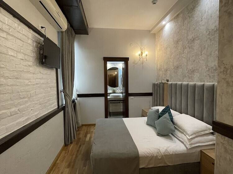 Номер Стандарт, La Strada Boutique Villa