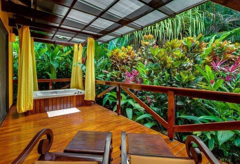 디럭스 룸, Nayara Gardens