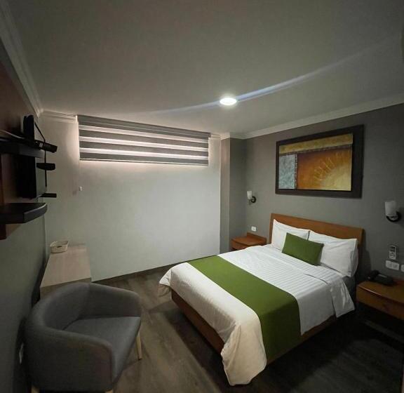 单人经济间, Plaza Monte Carlo