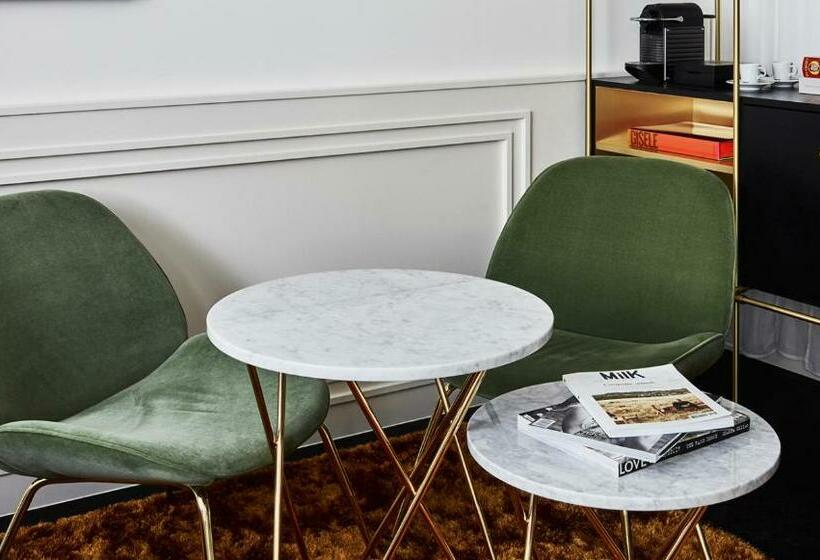 اتاق لوکس با تخت بزرگ, Roomers Munich, Autograph Collection