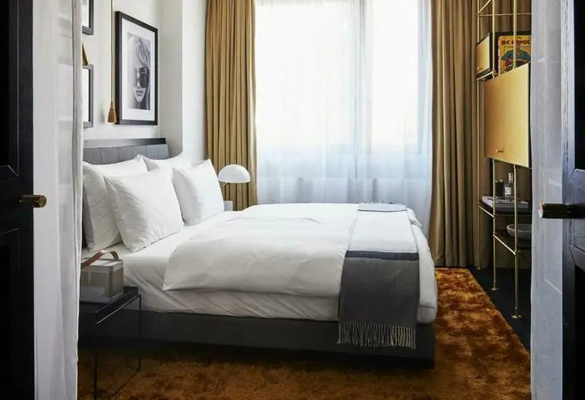 スーペリアールーム, Roomers Munich, Autograph Collection