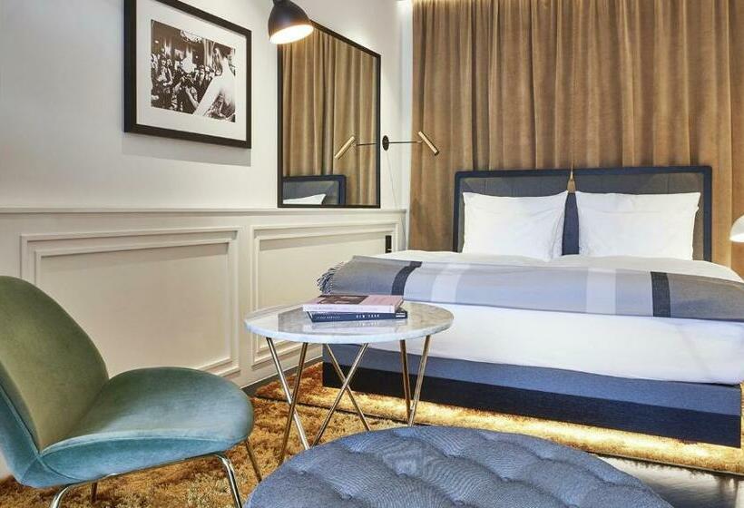 Номер Премиум, Roomers Munich, Autograph Collection