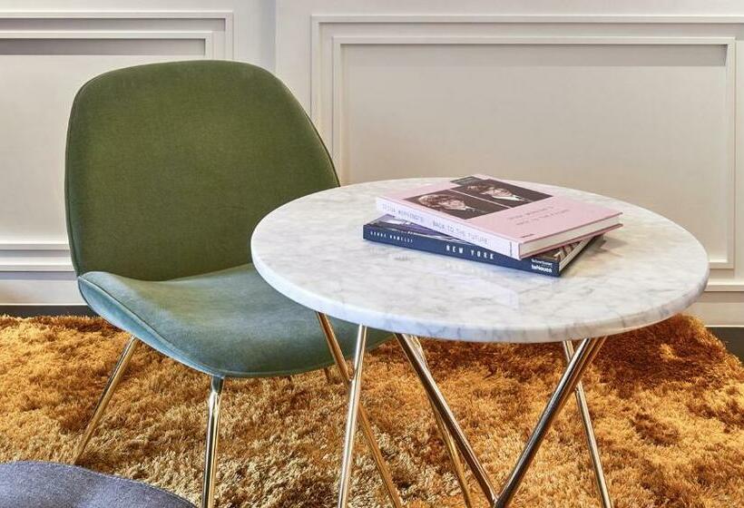 اتاق پرمیوم, Roomers Munich, Autograph Collection