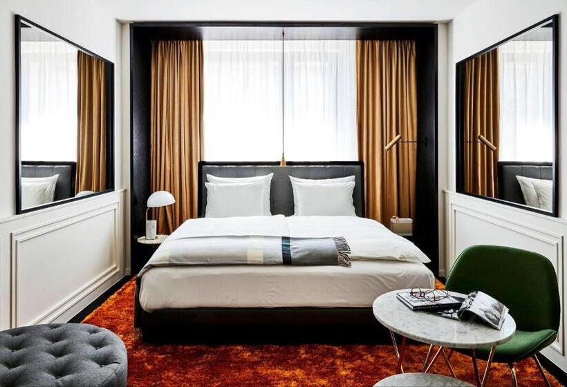 اتاق لوکس با تخت بزرگ, Roomers Munich, Autograph Collection