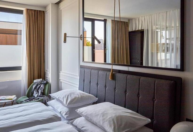 سوییت پرستیژ, Roomers Munich, Autograph Collection