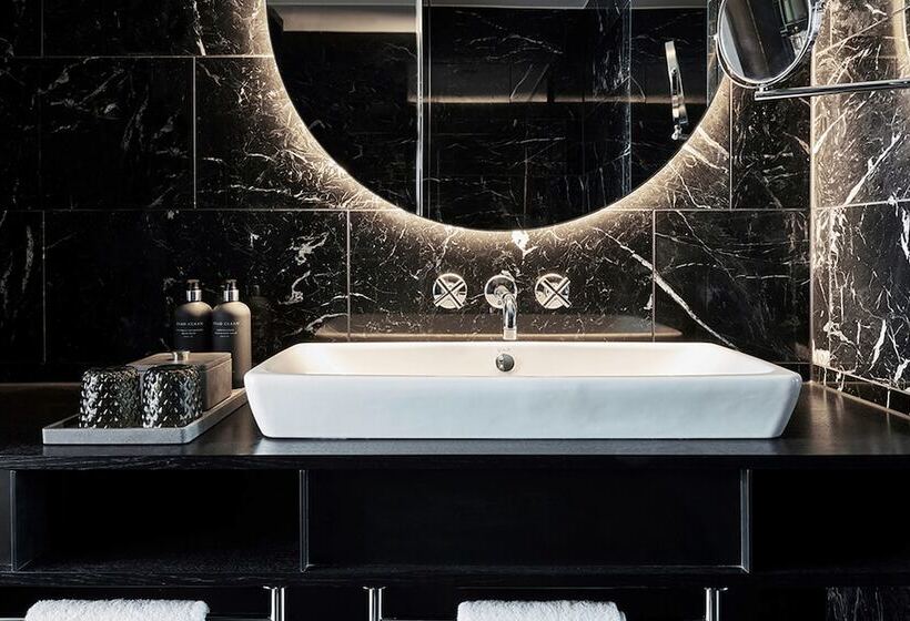 اتاق پرمیوم, Roomers Munich, Autograph Collection