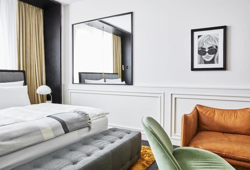 Люкс Superior, Roomers Munich, Autograph Collection