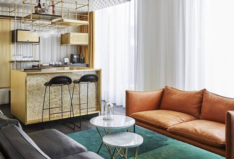 سوییت پرستیژ, Roomers Munich, Autograph Collection