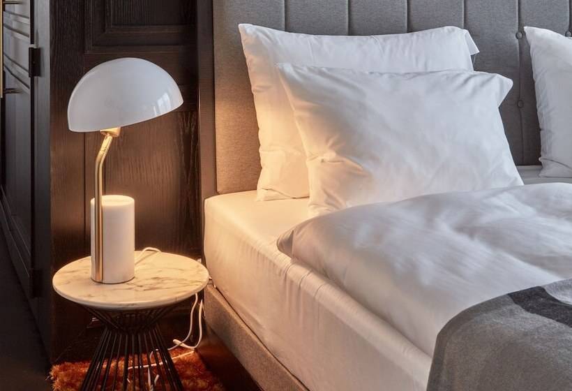 سوییت پرستیژ, Roomers Munich, Autograph Collection