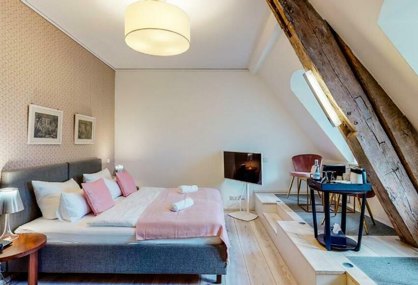 디럭스 룸, Schloss Grube