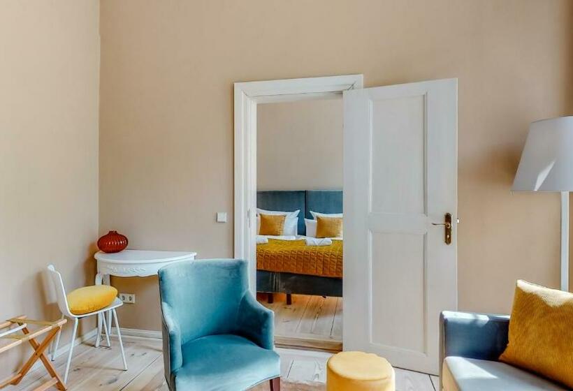 Полулюкс, Schloss Grube