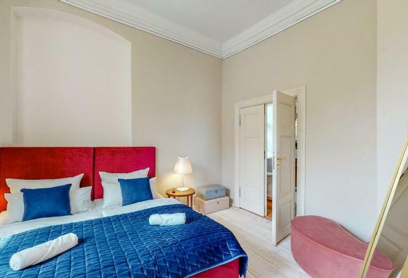 Люкс, Schloss Grube