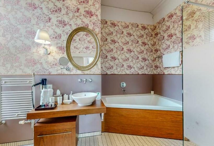 Люкс, Schloss Grube