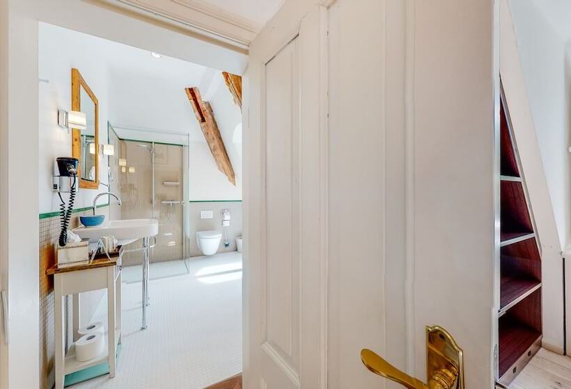 Номер Deluxe, Schloss Grube