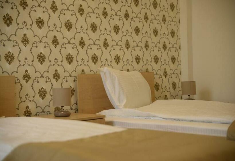 スタンダードシングルルーム, Story