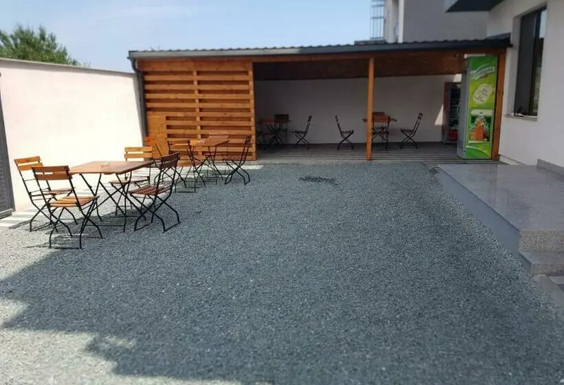 スタンダードルーム, Vila La Matache