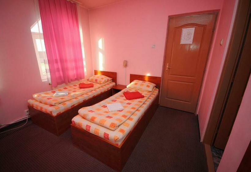 חדר סטנדרט, Imola Motel