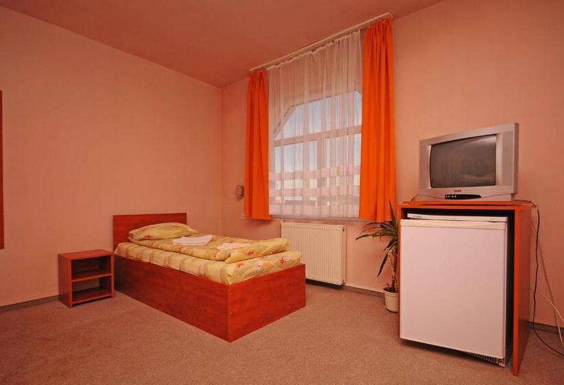 חדר סטנדרט, Imola Motel