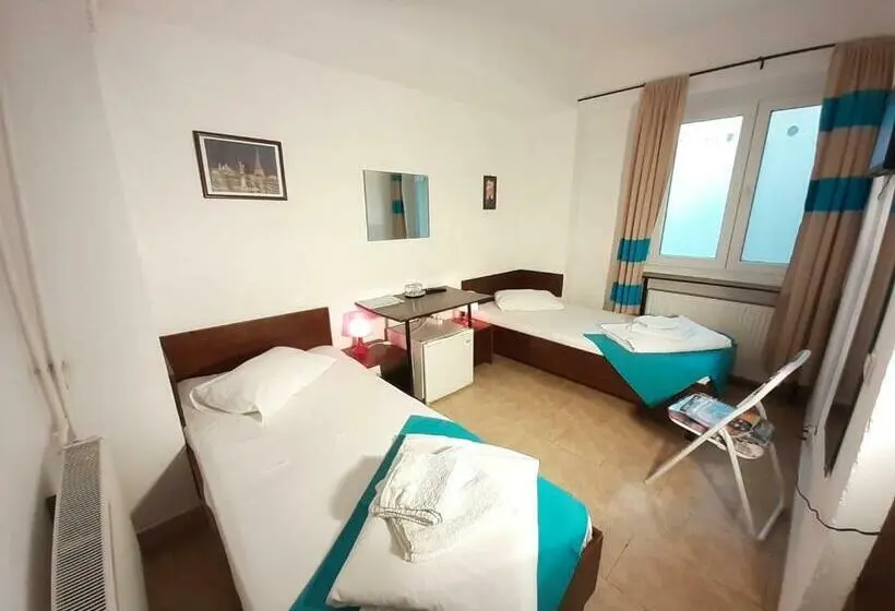 Standard-huone, Taxi Hostel