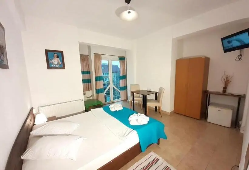 Comfort-huone, Taxi Hostel