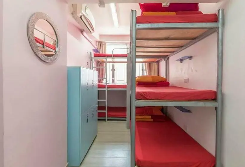 Bed in Shared Room with Shared Bathroom, Check Inn Hk