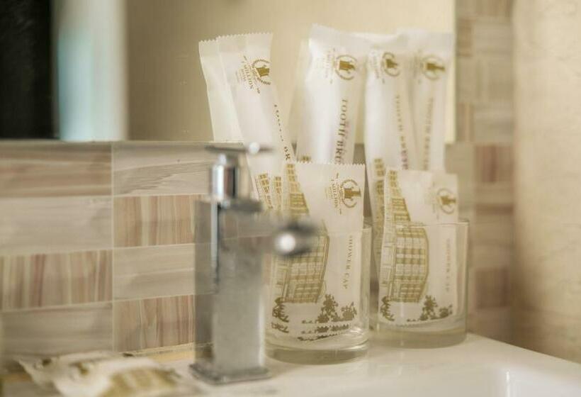 高级家庭房间, 1 Million