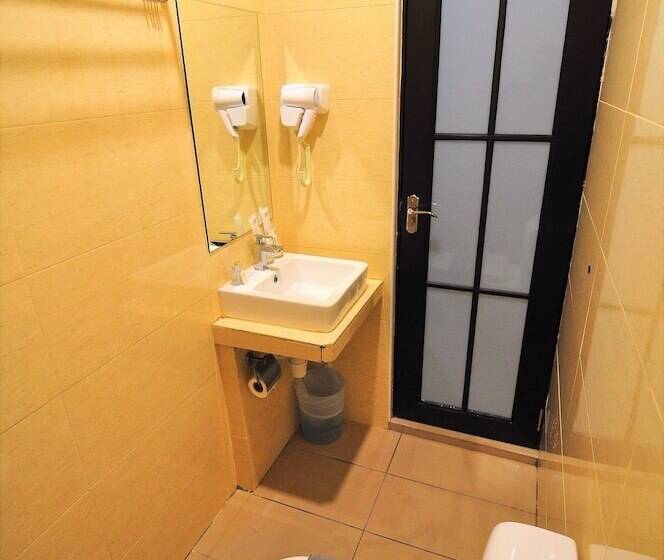 高级大房间, 1 Million