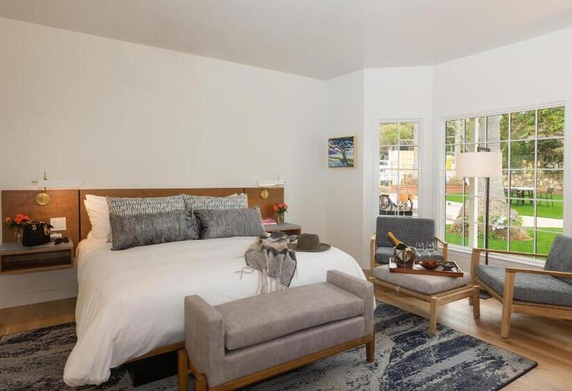 غرفة قياسية سرير كينج, Stilwell