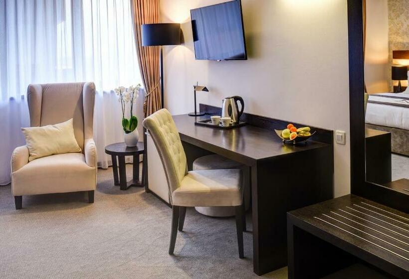 חדר סטנדרט, Malak Regency