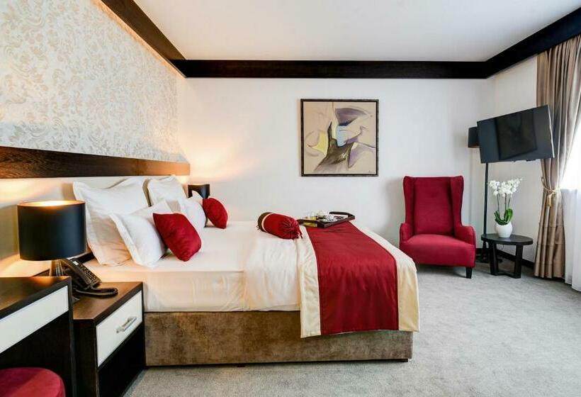 חדר סטנדרט, Malak Regency