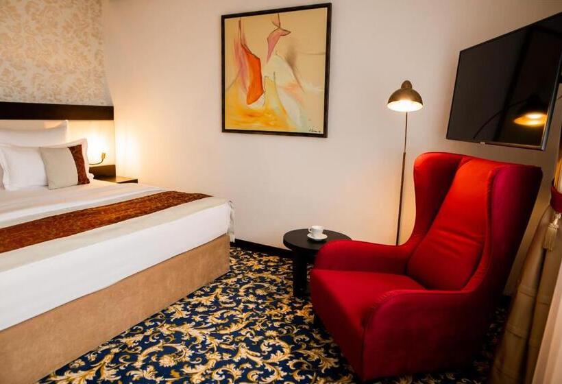 חדר סטנדרט, Malak Regency