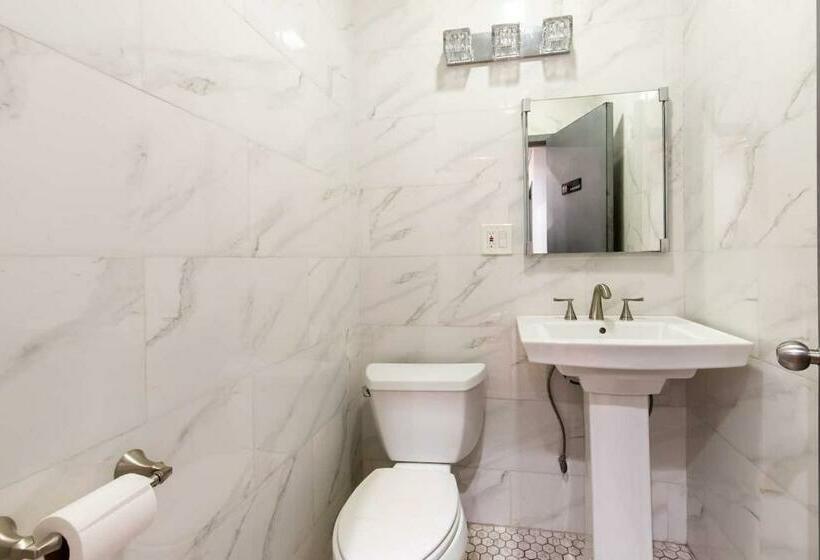 חדר סטנדרט חדר אמבטיה משותף, Morris Guest House