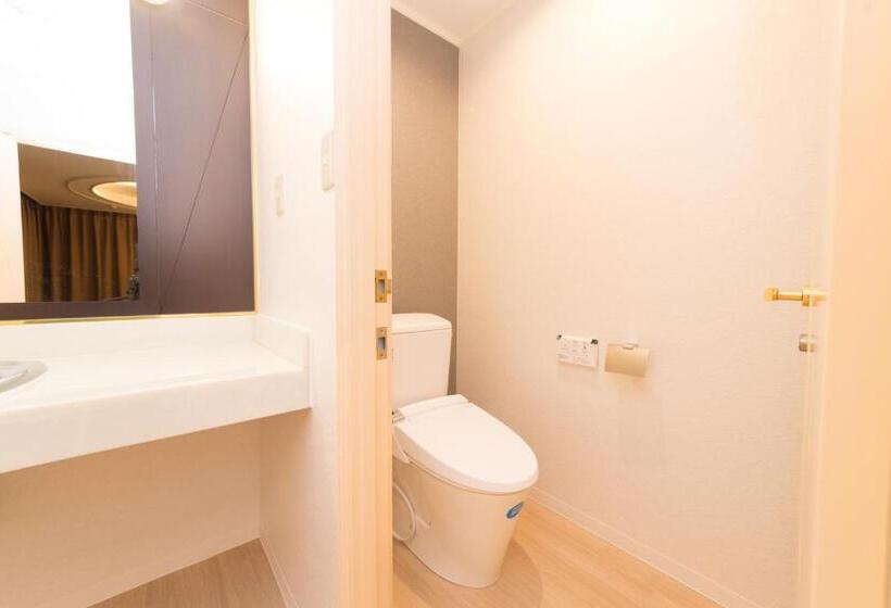 اتاق لوکس, Okinawa Hotel Precia