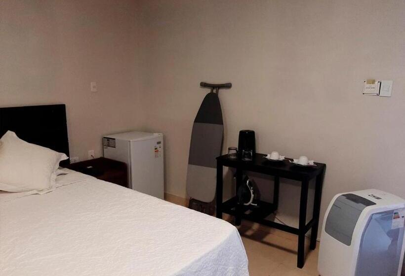 اتاق سوپریور با تخت بزرگ, Qallwa Chincha