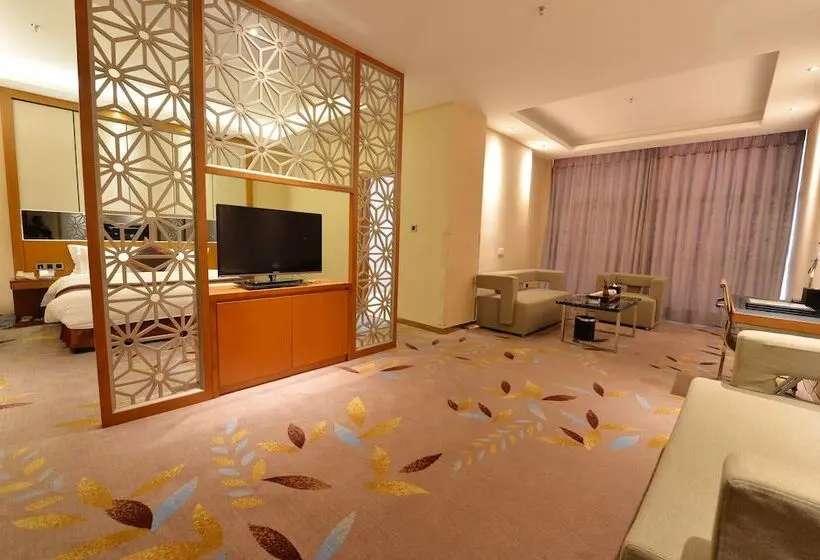 スイート, Reethi Rah