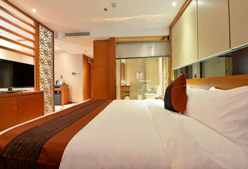 スイート, Reethi Rah