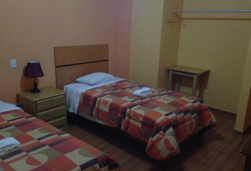 غرفة قياسية, Sol De Huanchaco