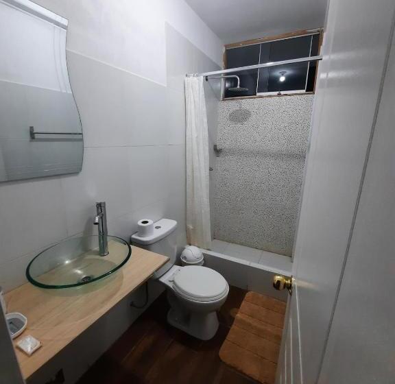 اتاق خانوادگی, Wayra Hospedaje