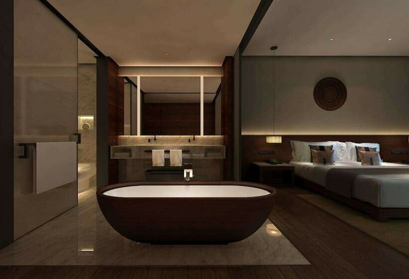 디럭스 룸, Wyndham Grand Plaza Royale Kaidi