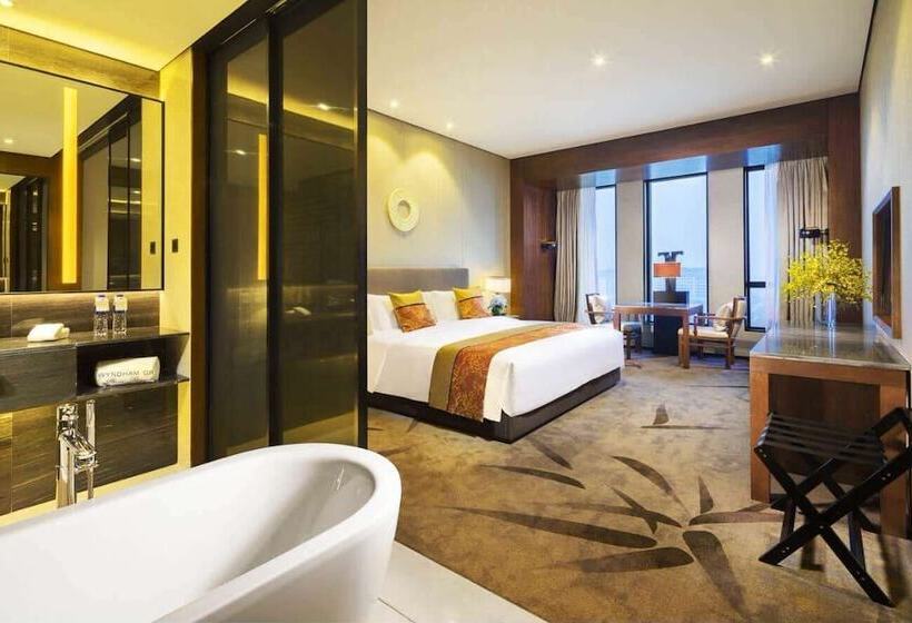 Номер Superior, Wyndham Grand Plaza Royale Kaidi
