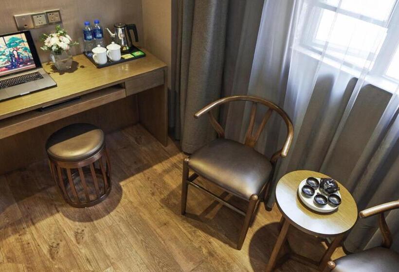 プレミアムルーム, Insail