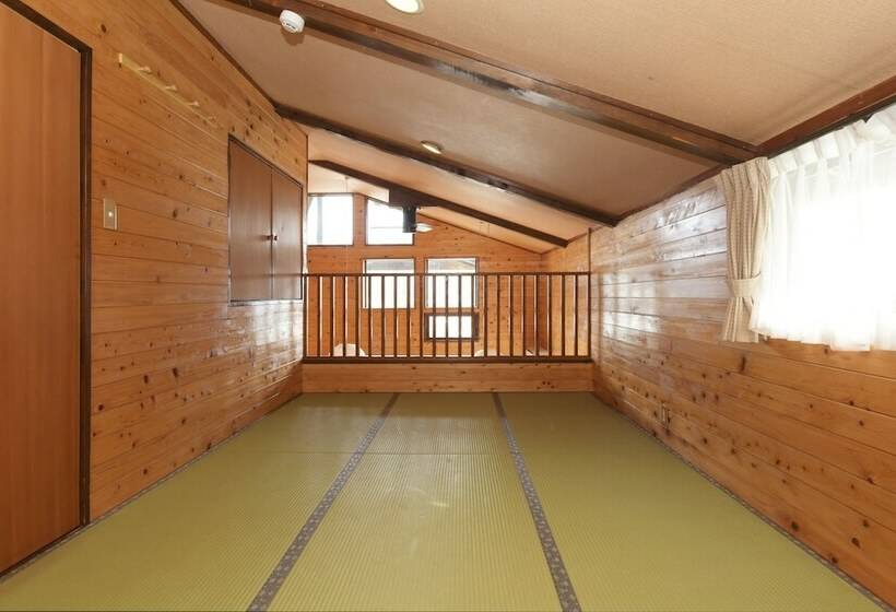 خانه 1 خوابه, Kawaguchiko Country Cottage Ban