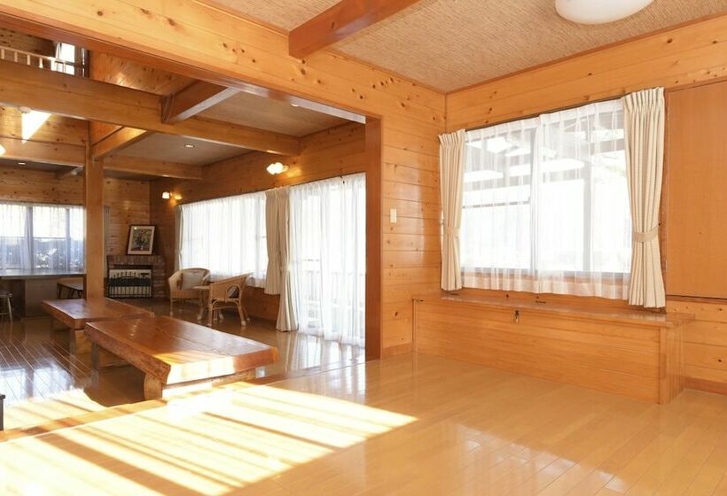 Дом 1 Спальня, Kawaguchiko Country Cottage Ban